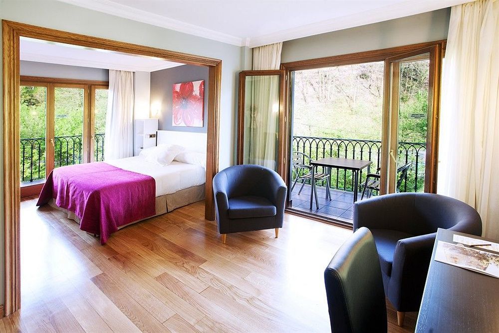 Hotel Venta De เอทชาลาร์ ภายนอก รูปภาพ