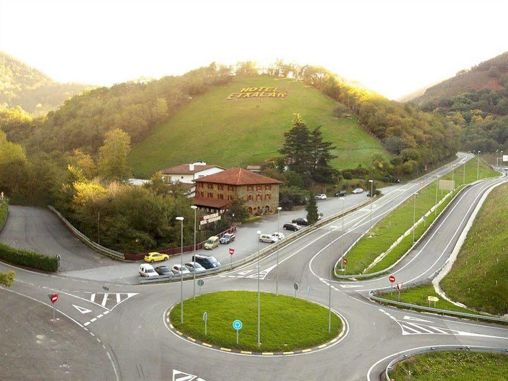 Hotel Venta De เอทชาลาร์ ภายนอก รูปภาพ
