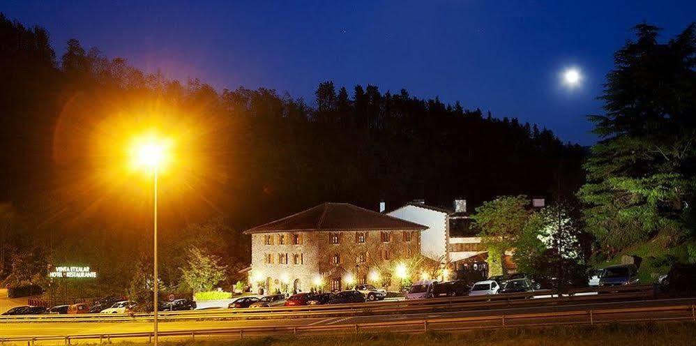 Hotel Venta De เอทชาลาร์ ภายนอก รูปภาพ